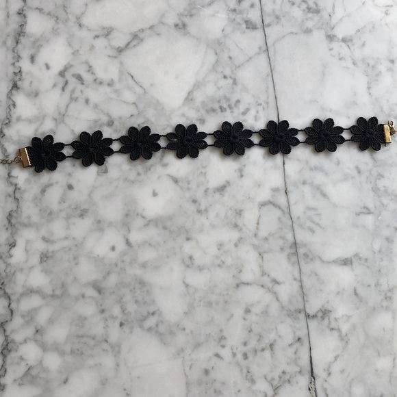 Two chokers SOLD - Picture 7 of 7